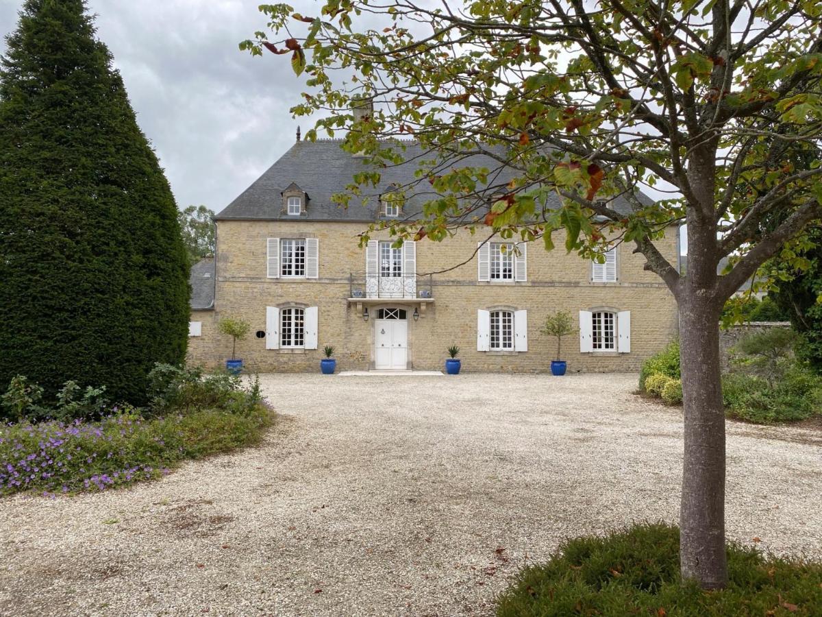 La Cour D'Audouville エクステリア 写真